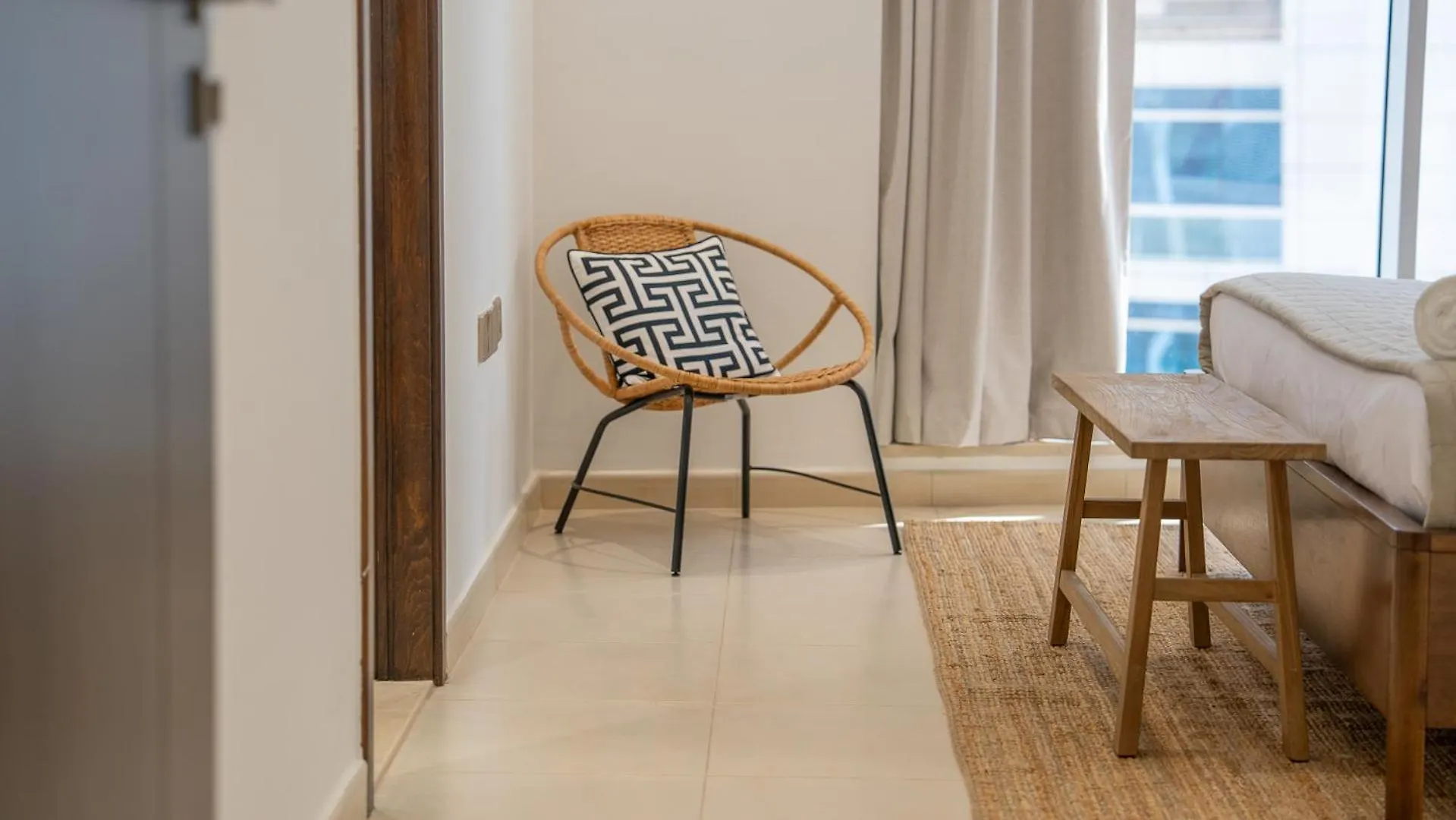 Skyline & Nostalgia Stylish 2Br Getaway Lägenhet Dubai 0*,