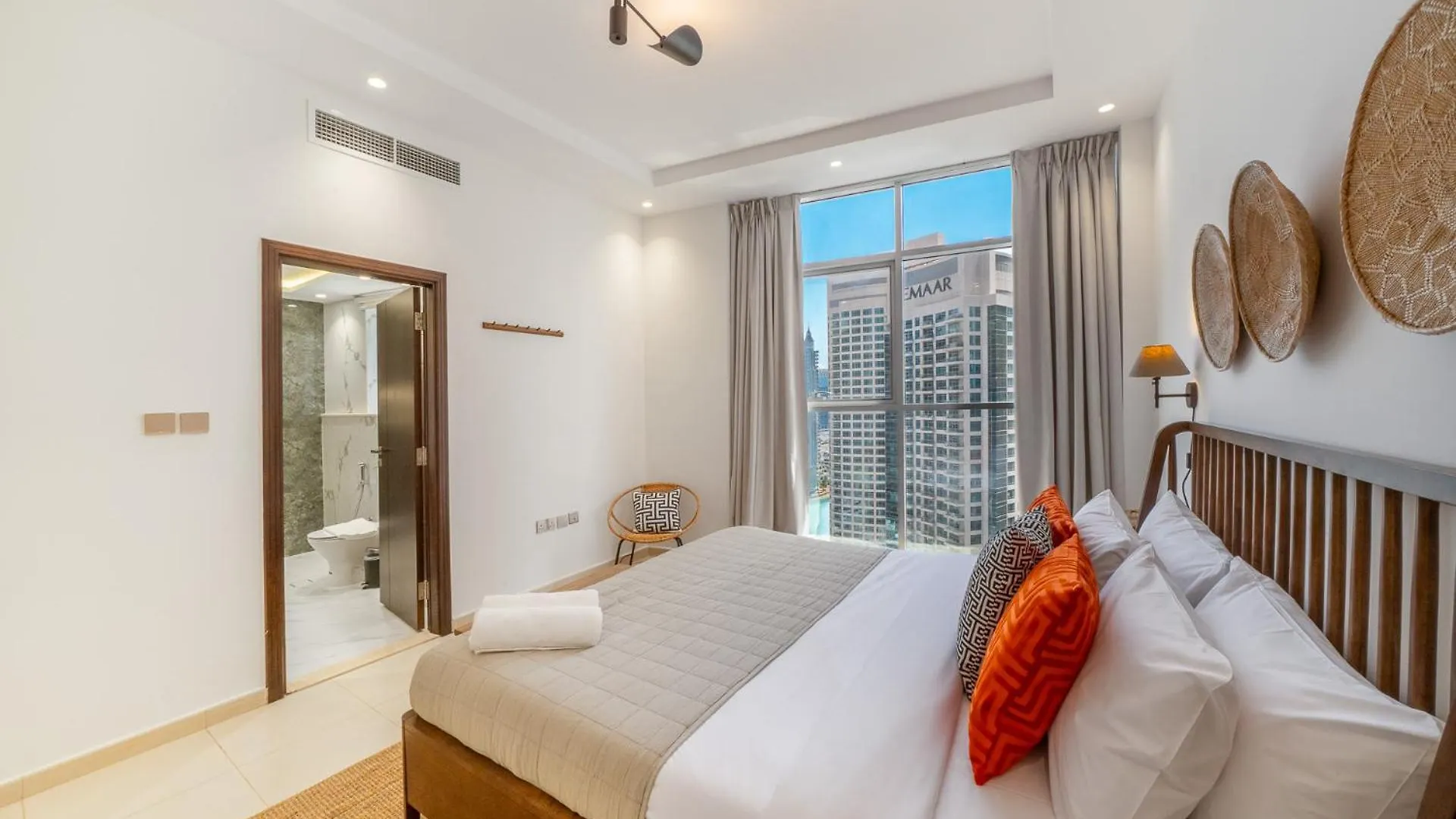 Skyline & Nostalgia Stylish 2Br Getaway Lägenhet Dubai Förenade Arabemiraten