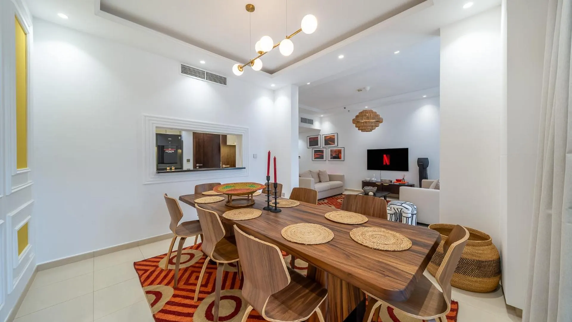 Skyline & Nostalgia Stylish 2Br Getaway Lägenhet Dubai