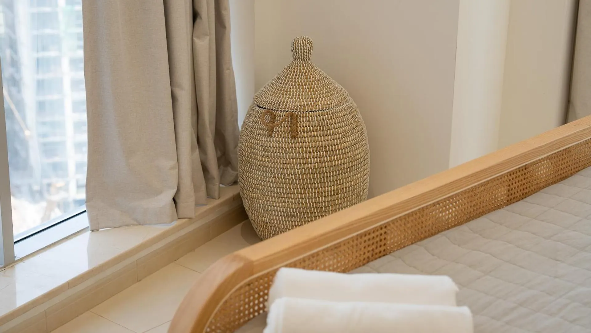 Skyline & Nostalgia Stylish 2Br Getaway Lägenhet Dubai